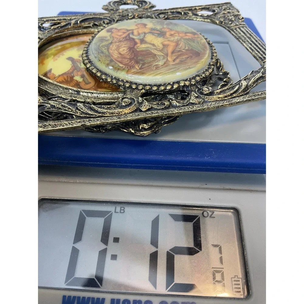 Pair‎ Of Vintage Cameo Porcelain Fragonard Art Printed Plaques 24K Gold Plated